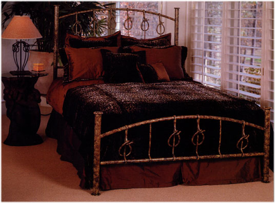 Grand Knot iron bed